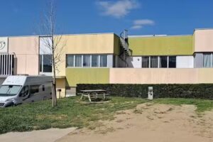 &Agrave;rea d&rsquo;autocaravanes Torell&oacute;