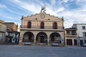 &Aacute;rea de Aparcamiento para Autocaravanas de Villarino de los Aires.