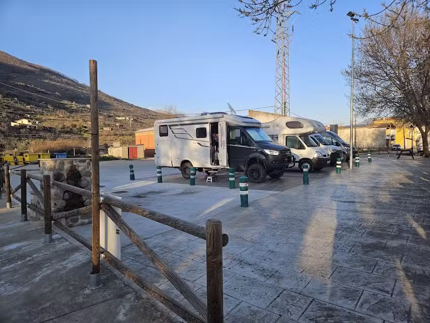 &Aacute;rea de autocaravanas