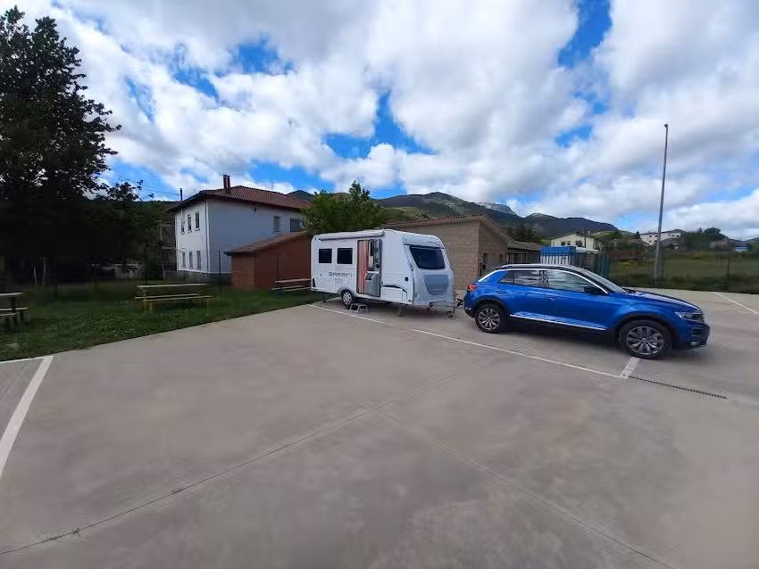 &Aacute;rea de autocaravanas