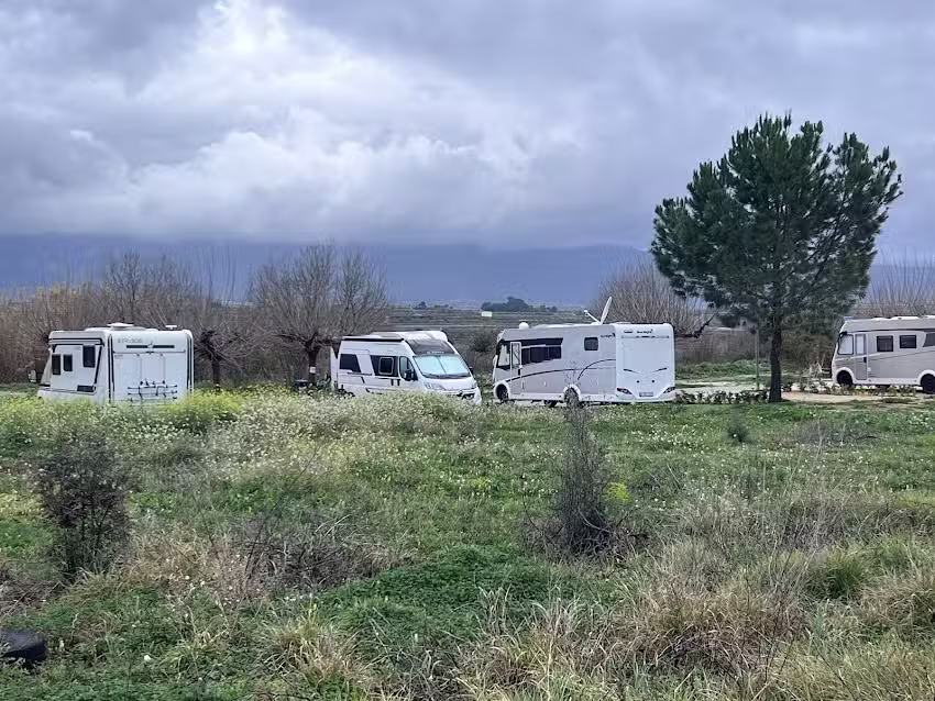 &Aacute;rea de autocaravanas Benissuera
