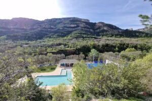 &Aacute;rea de autocaravanas Cortes de Pall&aacute;s