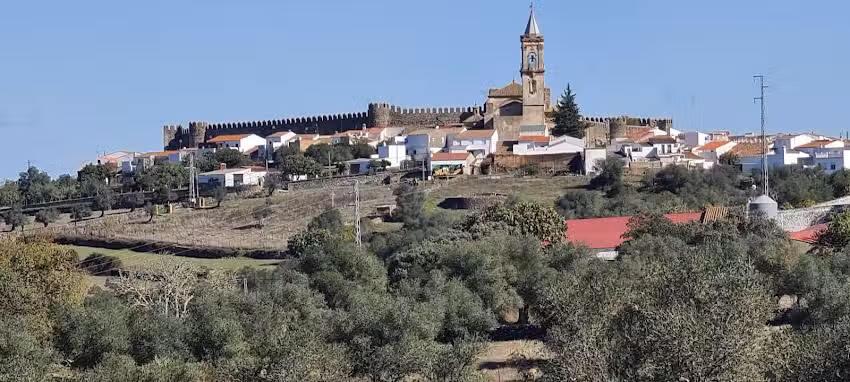 &Aacute;rea de autocaravanas de Cumbres Mayores