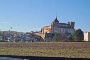 &Aacute;rea de Autocaravanas de Ucl&eacute;s