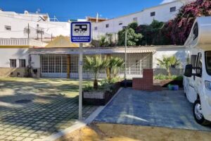 &Aacute;rea de caravanas 2 Castillos