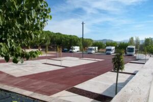&Aacute;rea de estacionamiento de autocaravanas