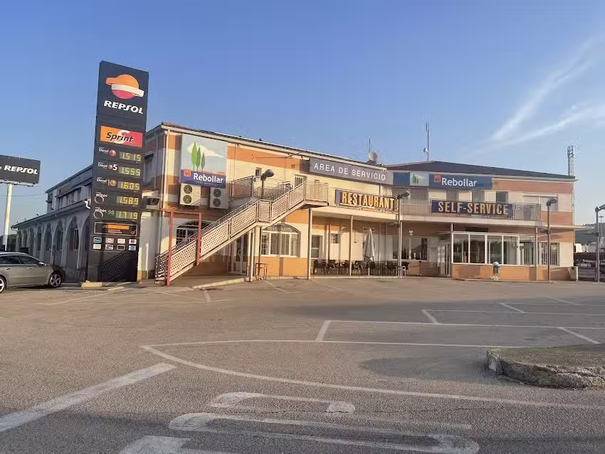 &Aacute;rea de servicio &laquo;El Rebollar&raquo;
