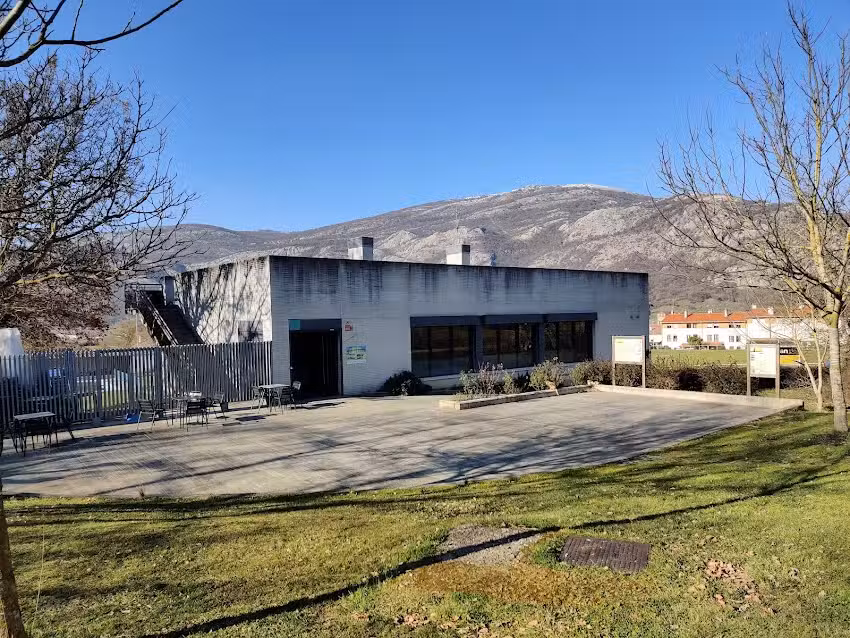 &Aacute;rea de Servicio para autocaravanas de Uharte Arakil.