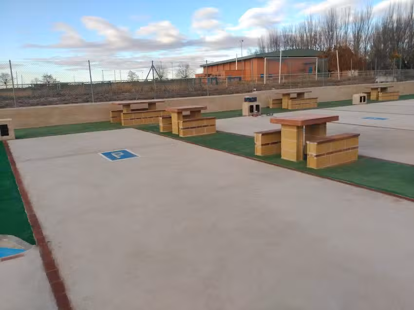 &Aacute;rea Municipal de autocaravanas de Alaejos