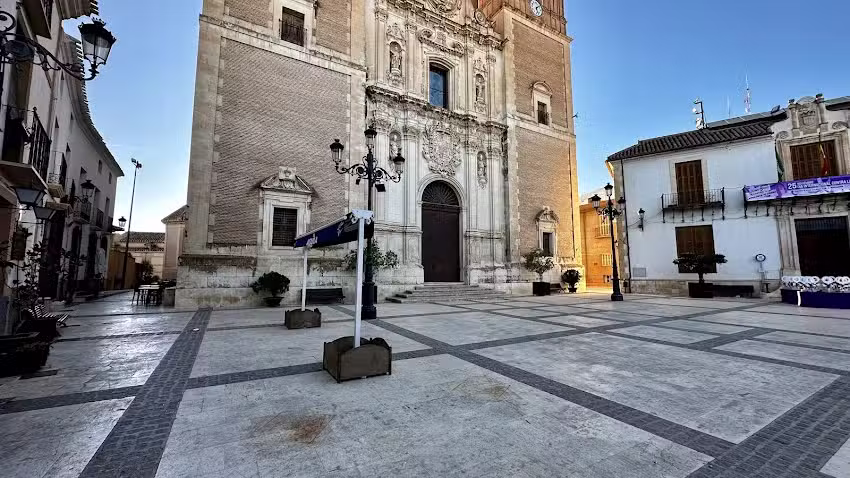 &Aacute;rea Servicio Autocaravanas &ndash; Camper