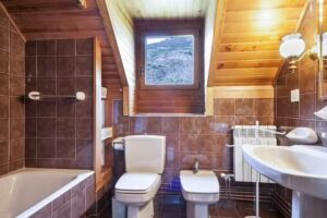 Arties Luxury Apartments