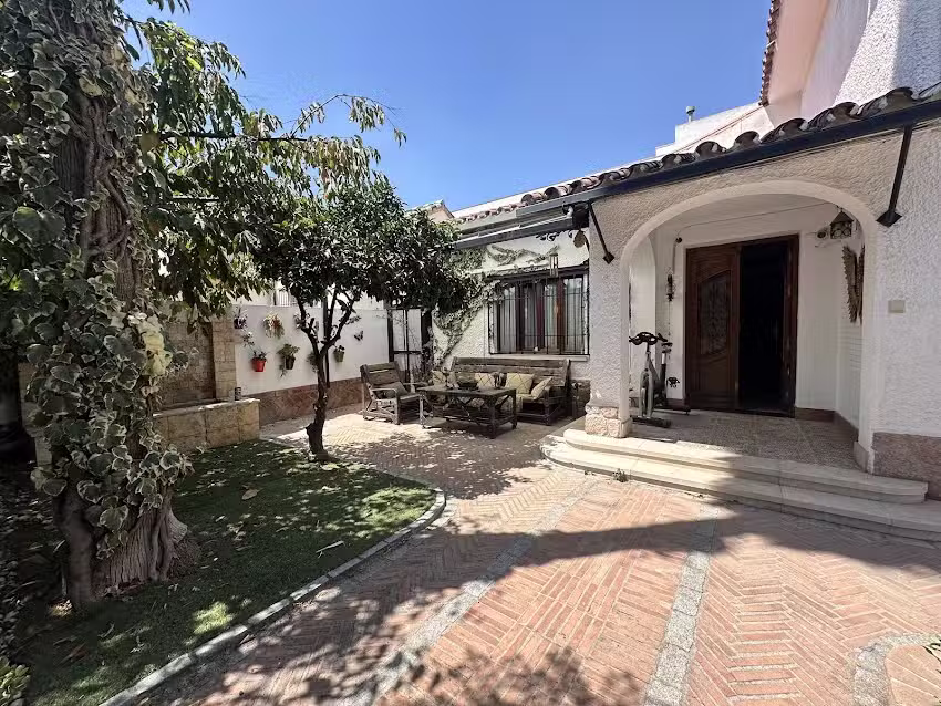 Arunda Luxury Boutique Hotel