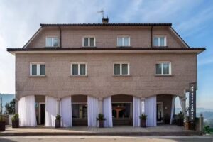 As sete camp&aacute;s