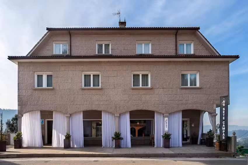 As sete camp&aacute;s