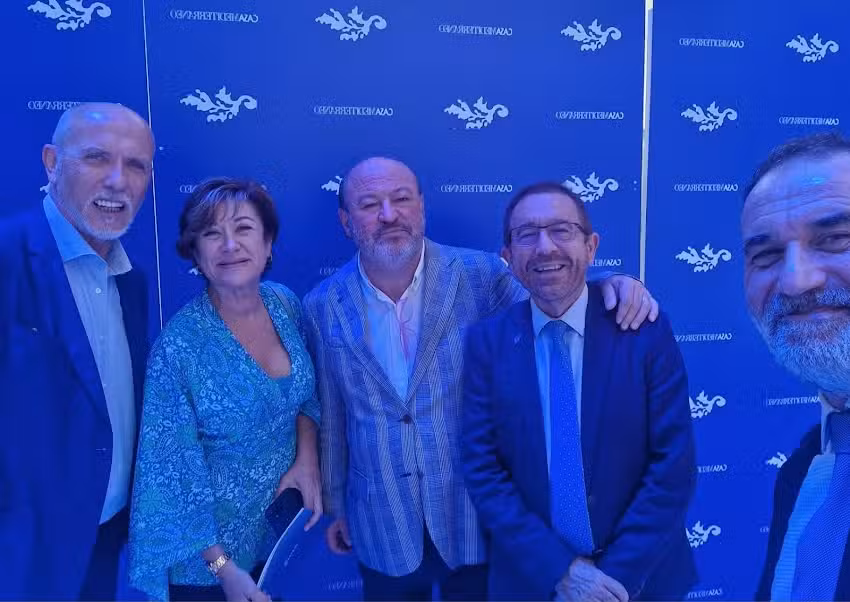 Asociaci&oacute;n Provincial de Hoteles y Alojamientos Tur&iacute;sticos de Alicante