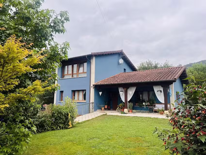 Asturias. La Casa Azul