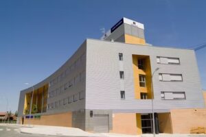 AT Home Se&ntilde;or&iacute;o de Molina