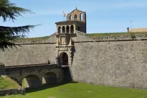 &Aacute;tico Jaca Ciudadela