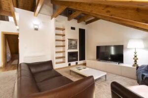 &Aacute;tico Mendia by Bevalle