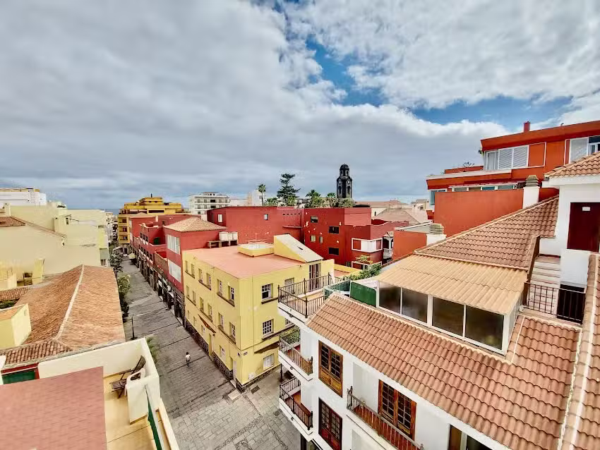 Atypicap Capsule Hostel