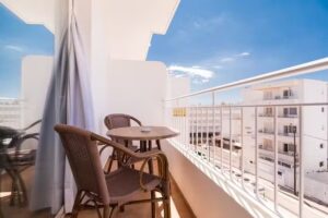 Avenida &ndash; MC Apartaments Ibiza