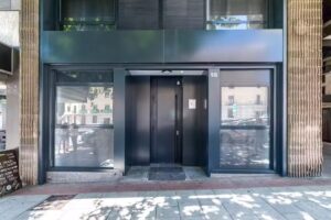 AYZ Princesa &ndash; Auto check-in property