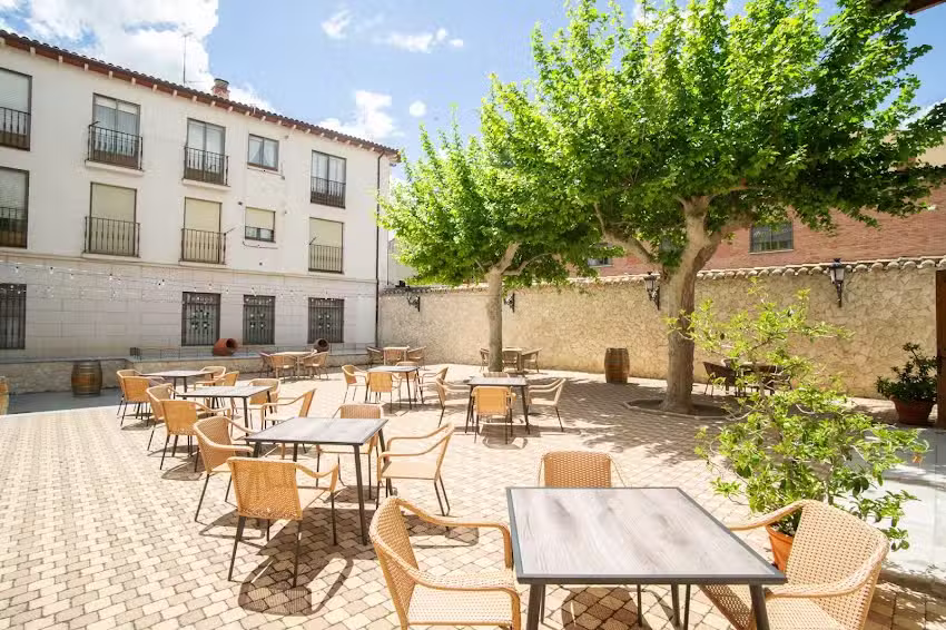 AZZ Pe&ntilde;afiel Las Claras Hotel & SPA