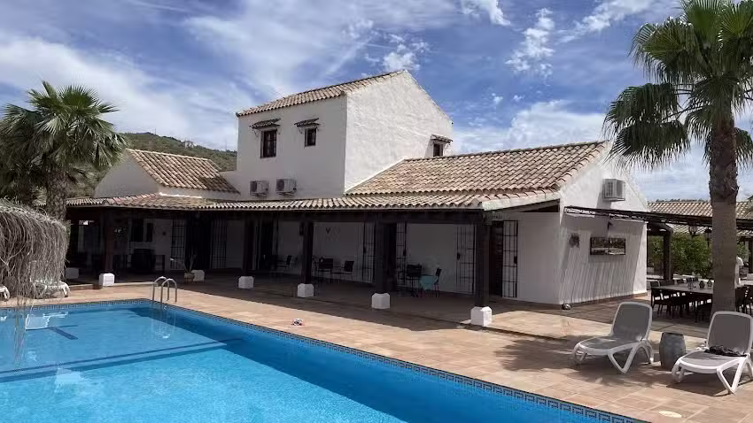 B&B Hacienda Riogordo