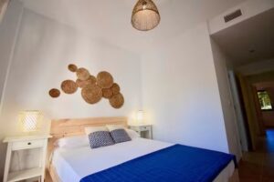 Bahía Marinas – Tu Hogar con Jardín Privado!