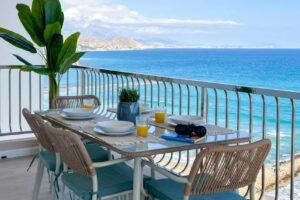 Balc&oacute;n al Mar. Una joya en la playa de Campello.