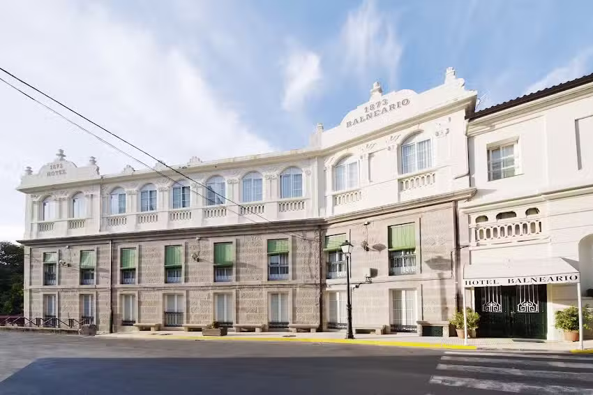 Balneario Hotel Ba&ntilde;os de Molgas
