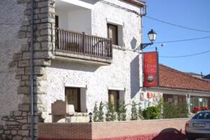 Bar las Hoyas del Ca&ntilde;&oacute;n del R&iacute;o Lobos