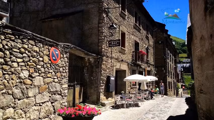 Bar/Pensi&oacute;n Montanha