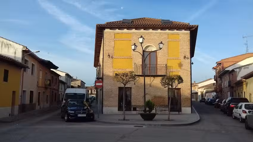 Bar Restaurante y Hotel Do&ntilde;a Elvira