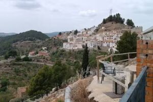 Bar Rte y ALOJAMIENTO RURAL el Castillo