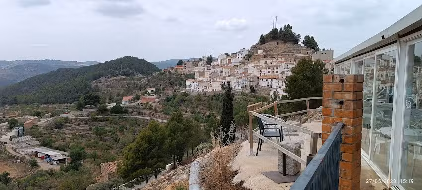 Bar Rte y ALOJAMIENTO RURAL el Castillo