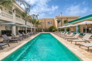 Barcel&oacute; La Nuc&iacute;a Palms