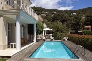 Bar&oacute; de MontCabrer B&B