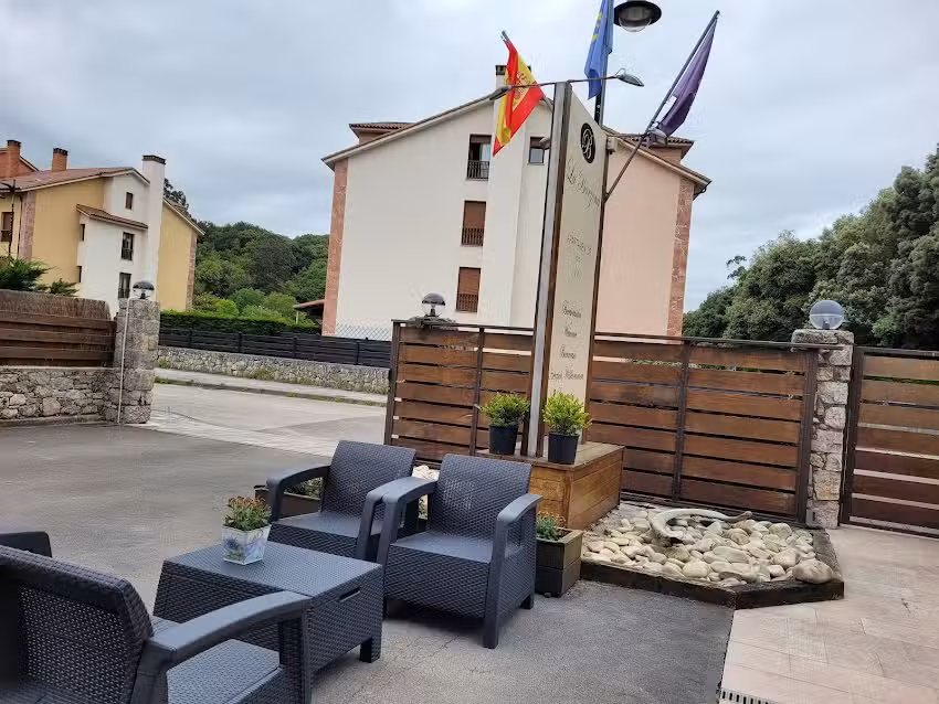 Barro Apartahotel La Barzana