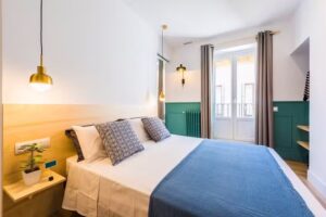 Be Mate Gran V&iacute;a Suites