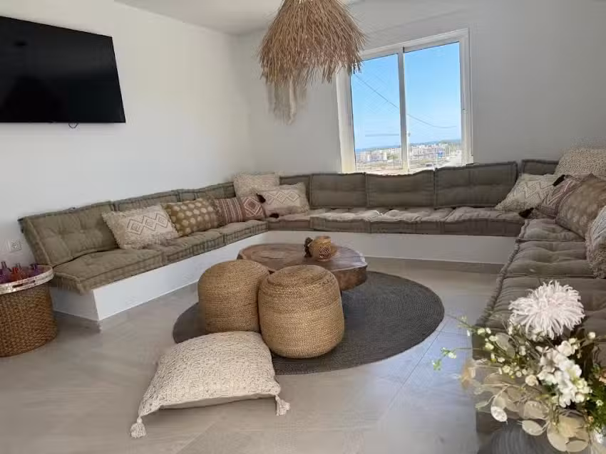 Beach house La Marina