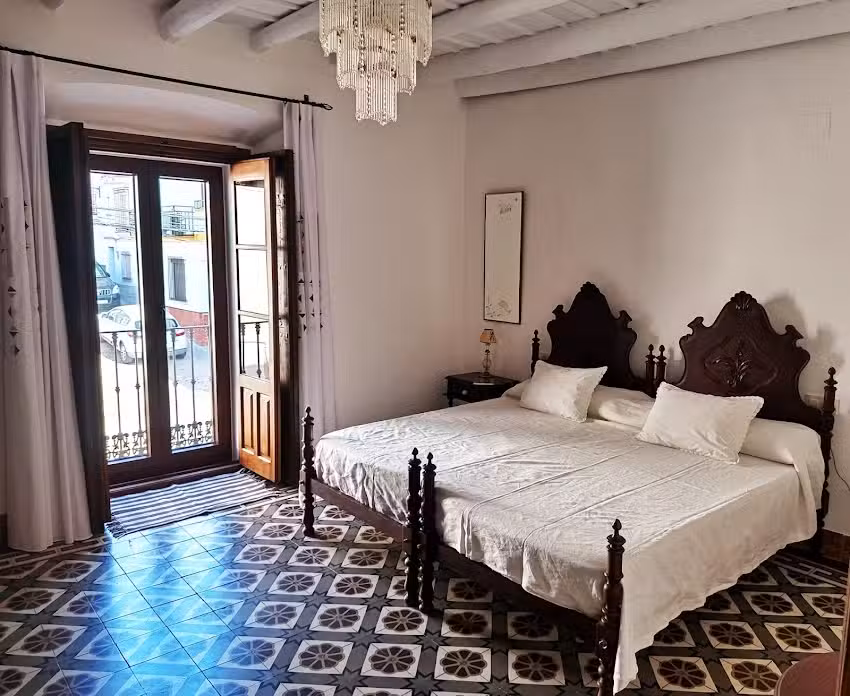 Benafique La Casa del Cipr&eacute;s