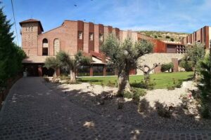 Bodegas Vin&iacute;cola Real &ndash; 200 monges