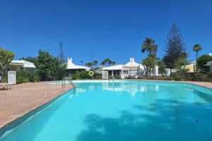 Bungalow Drag&oacute;n Club 2