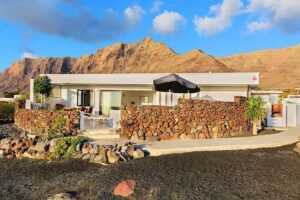 Bungalows Playa Famara