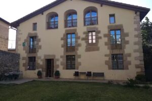 Burad&oacute;n Etxea