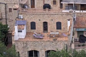 Ca la Conxita de Les Escaules, allotjament de turisme rural