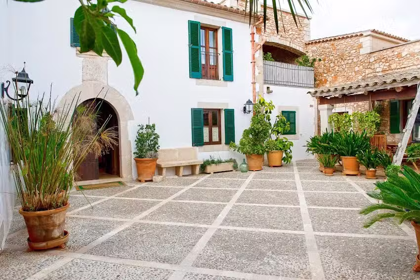 Ca&rsquo;n Bessol. Finca hotel rural. Agroturismo.