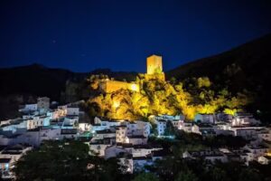 Caba&ntilde;a De Madera La Encina