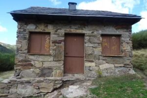 Caba&ntilde;a de monta&ntilde;a